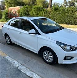 هيونداي رينا
